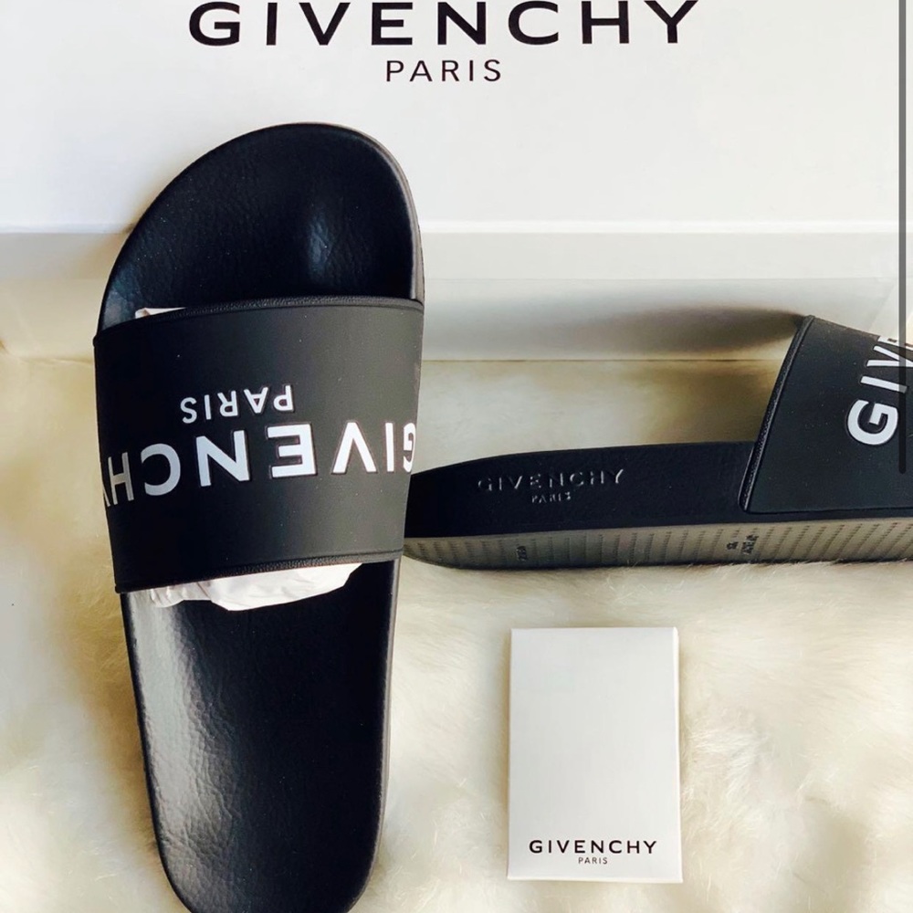 Givenchy Slides Men’s